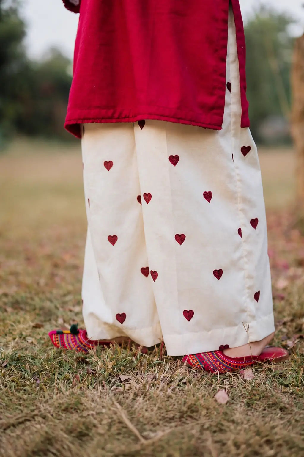Hania Amir maroon Minimal Kurta Set